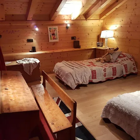 Luxurious Chalet Doran Sleeps 8 With Beautiful Views * Servoz